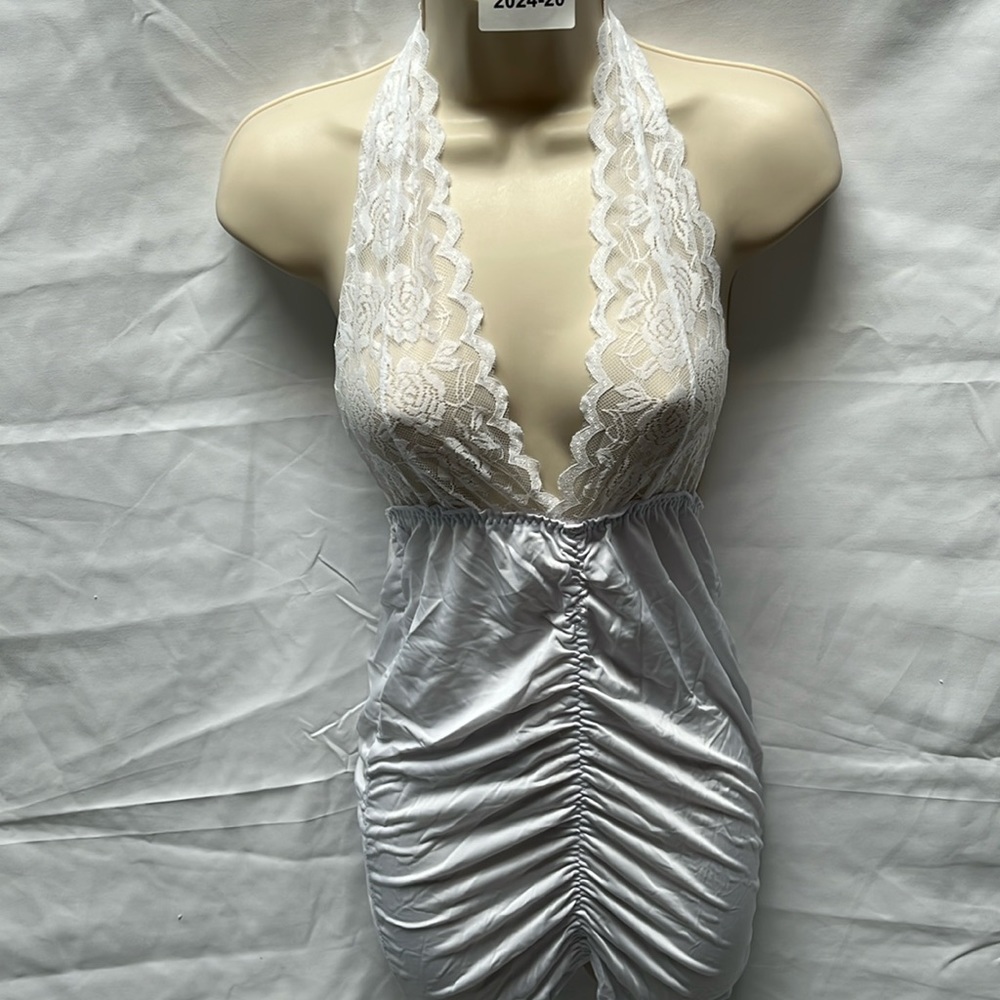 2pc white elegant lingerie
